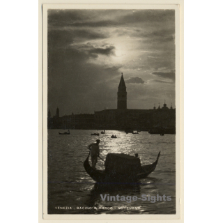 Venezia / Venice: Bacino S. Marco - Notturno (Vintage RPPC)