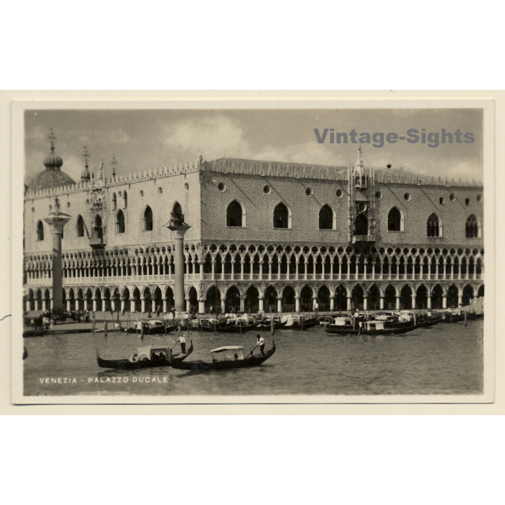 Venezia / Venice: Palazzo Ducale (Vintage RPPC)