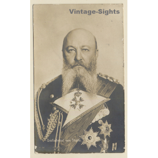 Großadmiral von Triplitz / Orden - Bart (Vintage RPPC ~1910s)