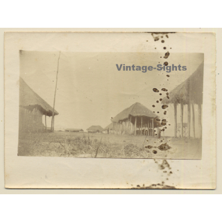 Congo Belge: Pile Dwellings - Round Huts Built On Stilts (Vintage Photo ~1910s/1920s)