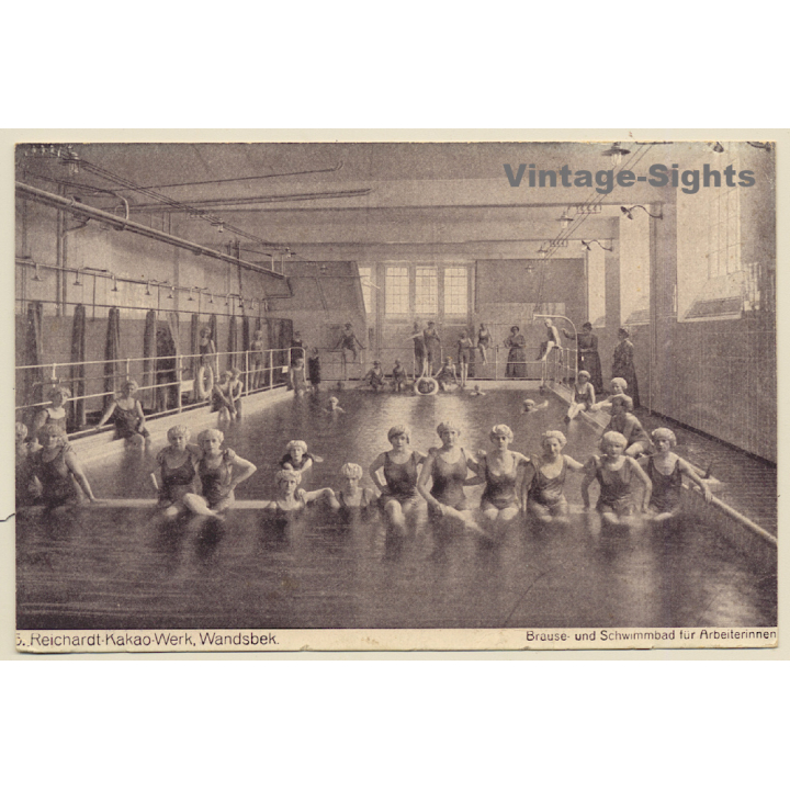 Hamburg Wandsbek: Reichardt Kakao Werk - Schwimmbad Arbeiterinnen (Vintage PC 1910s/1920s)