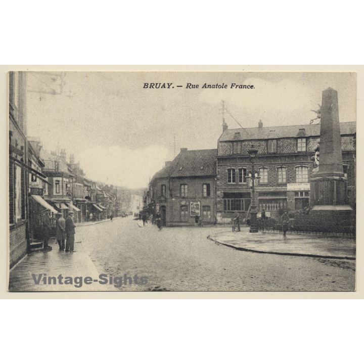 Bruay: Rue Anatole France - Hotel Delattre (Vintage PC 1941)