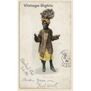 Little Girl Carrying Coal On Head / Black Americana (Vintage PC 1904)