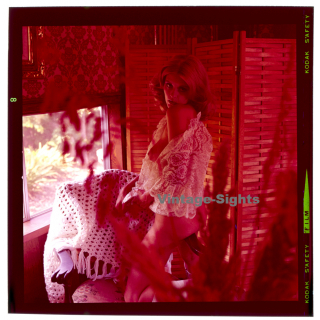 Erotic Study: Busty Nude Blonde With White Blanket*10 / Look (Vintage Diapositive KORENJAK 1970s/1980s)