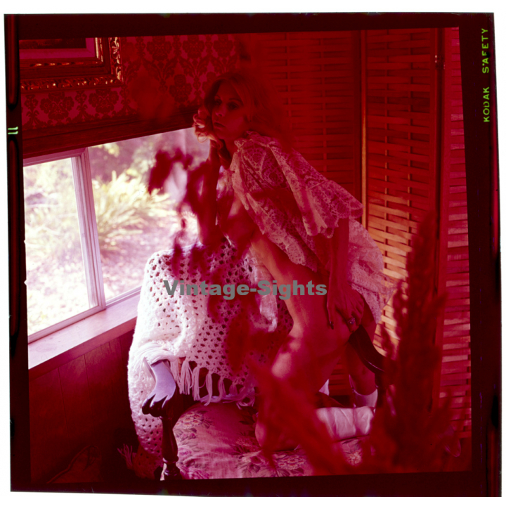 Erotic Study: Busty Nude Blonde With White Blanket*13 / Arm Rest (Vintage Diapositive KORENJAK 1970s/1980s)