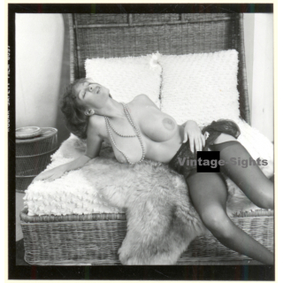 Erotic Study: Slim Curvy Nude On Ratan Beach Chair*5 (Vintage Contact Print 1970s/1980s)