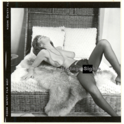 Erotic Study: Slim Curvy Nude On Ratan Beach Chair*7 (Vintage Contact Print 1970s/1980s)