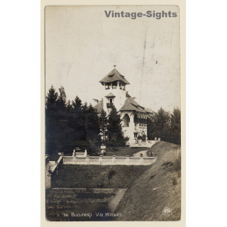 Bucarest / Romania: Villa Minovici (Vintage RPPC ~1910s/1920s)