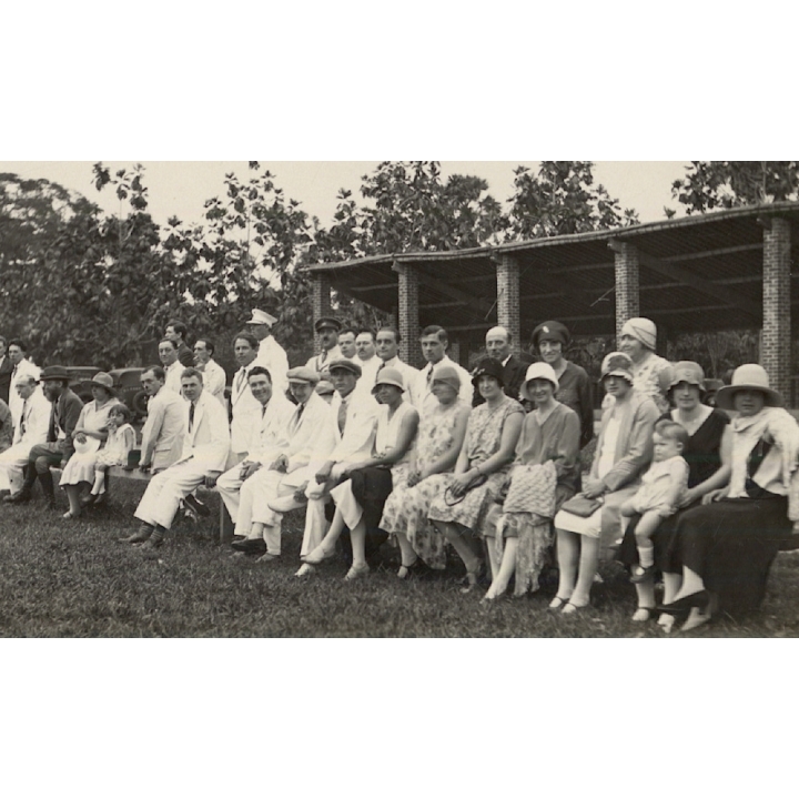 Congo Belge: Elegant Colonial Society During Royal Visit (Vintage Photo 1928)