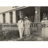 Congo Belge: Portrait Of Colonialist Couple In Front Of Their Mansion (Vintage Photo  ~1930s)