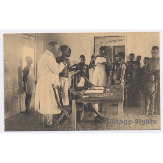 Congo Belge: Consultations du Poste de la Croix Rouge / Red Cross (Vintage PC ~1920s)