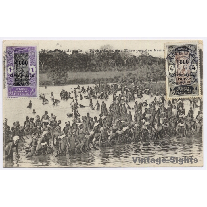 Guinea: Indigenous Females Fishing / Ethnic (Vintage PC 1921)
