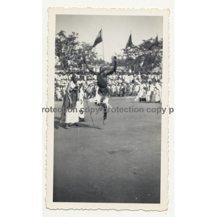 Native Warrior Dances At Tribal Meeting / Congo (Vintage Photo B/W ~1940s)