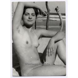 Erotic Study: Great Take Of Nude Female On Baltic Sea Beach / Hairy Armpits (Vintage Photo GDR 1980s)