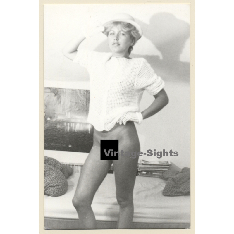 Erotic Study: Natural Short-haired Blonde Semi Nude*1 / Gloves (Vintage Photo GDR 1980s)