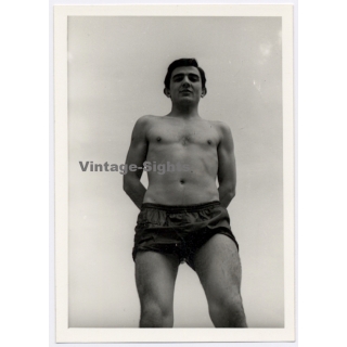 Handsome Young Man In Swimming Trunks*5 / Gay INT (Vintage Photo 1960s)
