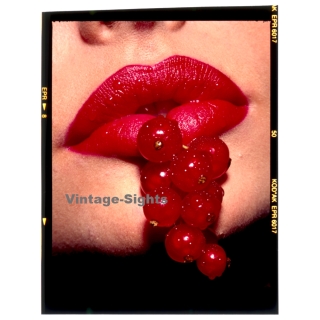 Face Study: Close-up Of Females' Lips With Red Currants *1 (Vintage Diapositive WOLFGANG KLEIN 1980s)