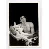 Handsome Topless Young Man in Toga*9 / Gay INT (Vintage Photo 1960s)