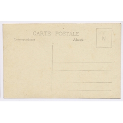 Cairo: Glass Cabinet with Statuettes - Egyptian Museum (Vintage RPPC 1910s/1920s)