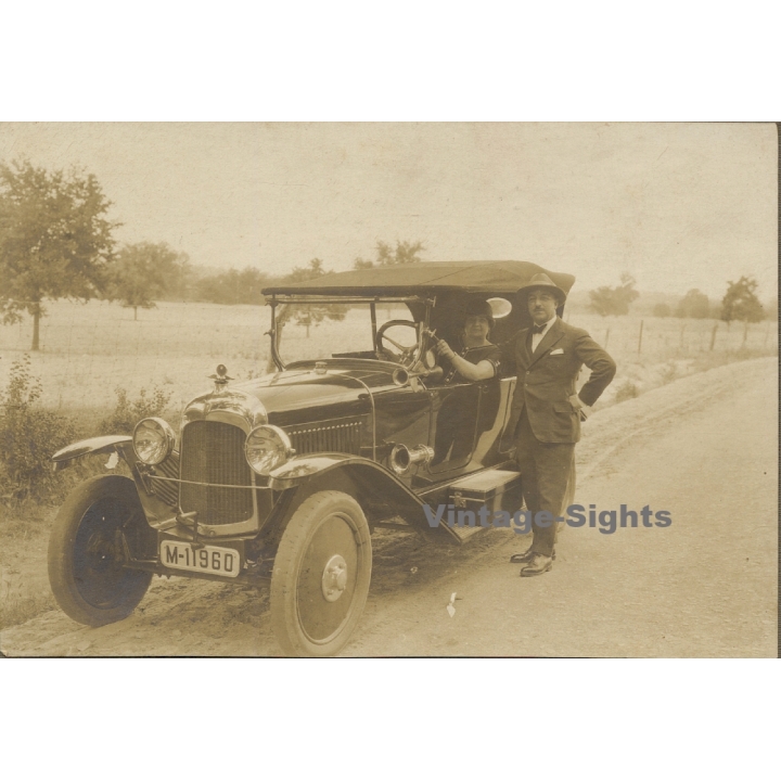 Proud Couple With Their Citroën 5 CV / Oldtimer (Vintage Photo ~1920s)