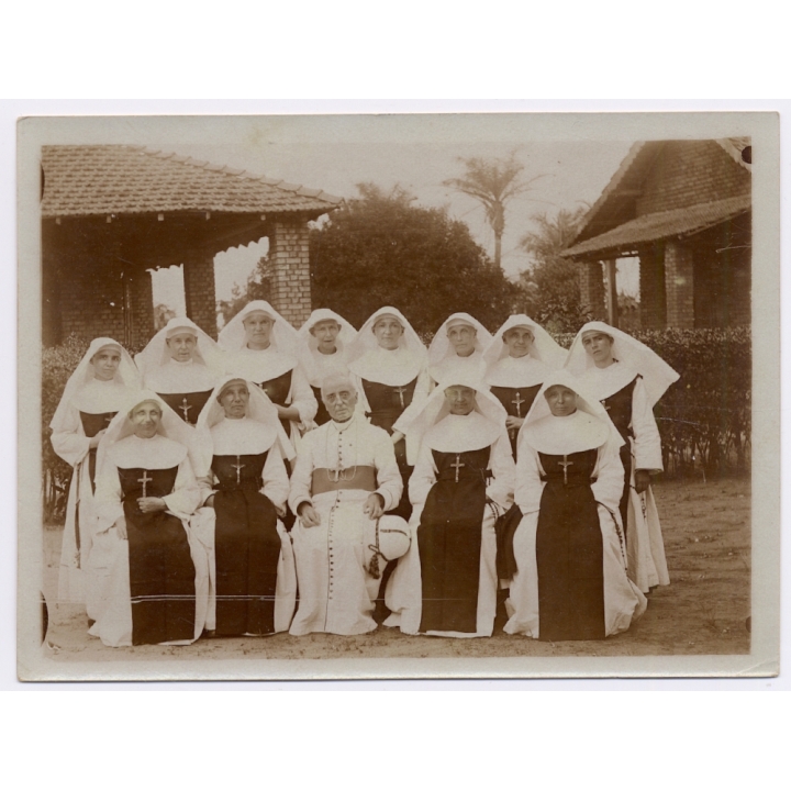 Royal Visit in Congo Belge 1928: Vicar & Missionary Sisters (Vintage Photo)