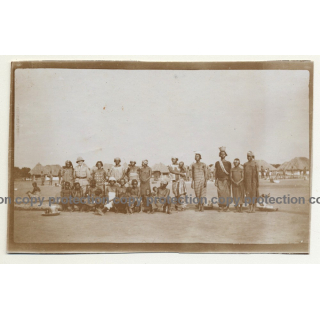 Gombani / Tanzania: Group Of Native Women & Kolonialherr (Vintage Photo Sepia B/W 1930)