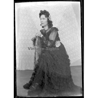 Fashion Study: Elegant Lady In Fancy Black Lace Dress *1 (Vintage Negative 18 X 13CM ~1930s/1940s)
