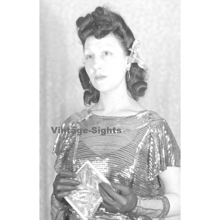 Fashion Study: Elegant Woman In Glitter Top*1 / Gloves & Clutch (Vintage Negative 18 X 13CM ~1930s/1940s)