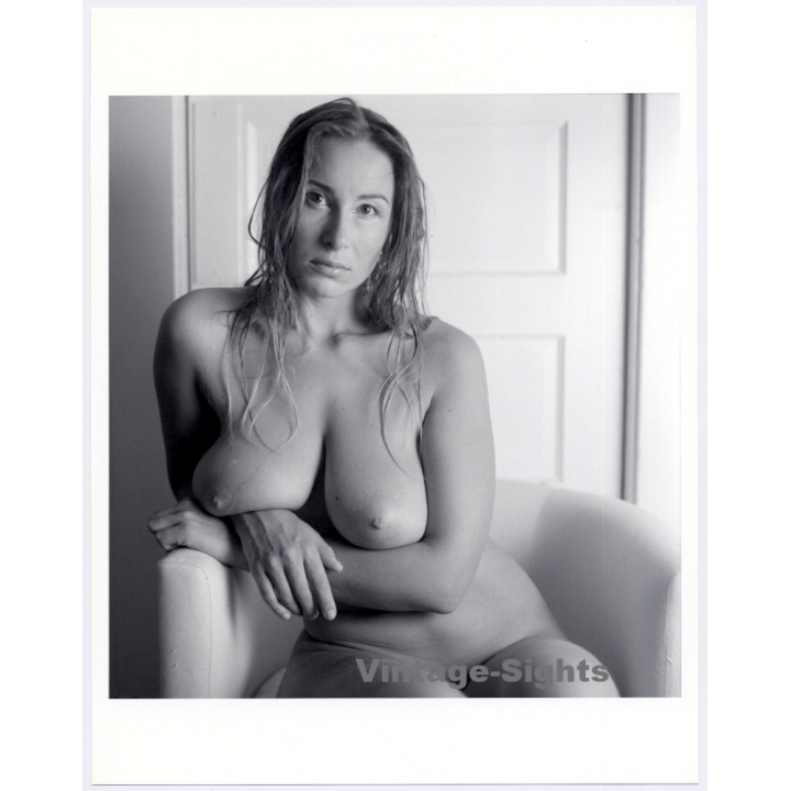 Artistic Erotic Study by Andrew Kaiser: Vassanta *7 (Large Digital Photo Print 2020)