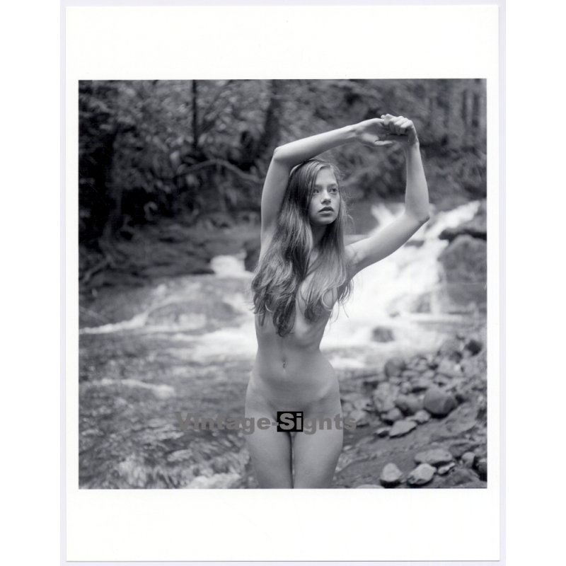 Artistic Erotic Study by Andrew Kaiser: Ryonen*3 (Large Digital Photo Print 2020)