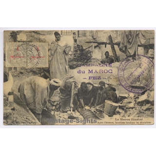 Judaica: Fez Progrom 1912 - Jews Searching Through Rubble (Rare Vintage PC 1914)