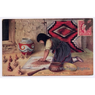 Indian Girl Moulding Navajo Rain Gods / Americana (Vintage PC 1912)