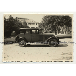 Congo / Africa: Ford Model Four Door Sedan / Oldtimer (Vintage Photo B/W ~1930s)