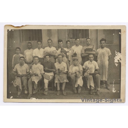 Mallorca?: Group Of Shoemakers In Front Of Workshop (Vintage RPPC ~1910s)