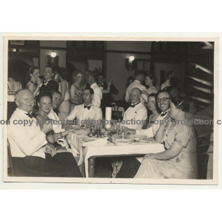 Léopoldville / Congo: Upper Colonial Society Celebrates (Vintage Photo B/W ~1930s/1940s)