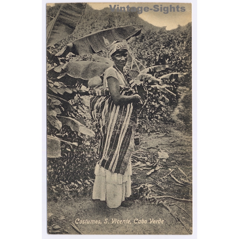 S.Vicente / Cabo Verde: Native Woman With Baby / Traditional Garb - Ethnic (Vintage PC 1910s/1920s)