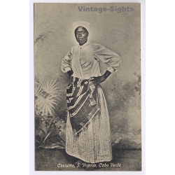 S.Vicente / Cabo Verde: Native Woman In Traditional Costume / Ethnic (Vintage PC 1910s/1920s)