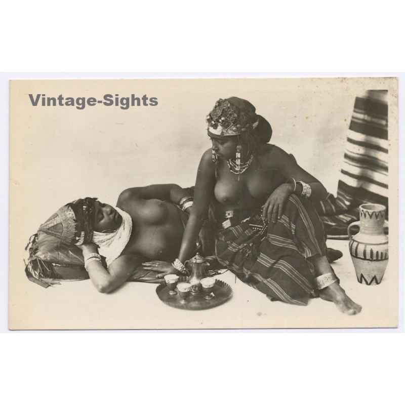 Algeria: Topless Harem Girls / Ethnic Nude - Harem (Vintage RPPC ~1910s)