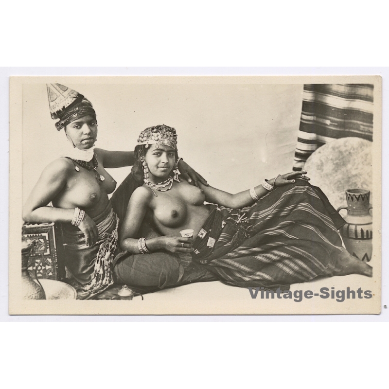 Algeria: Topless Harem Girls *2 / Ethnic Nude - Harem (Vintage RPPC ~1910s)