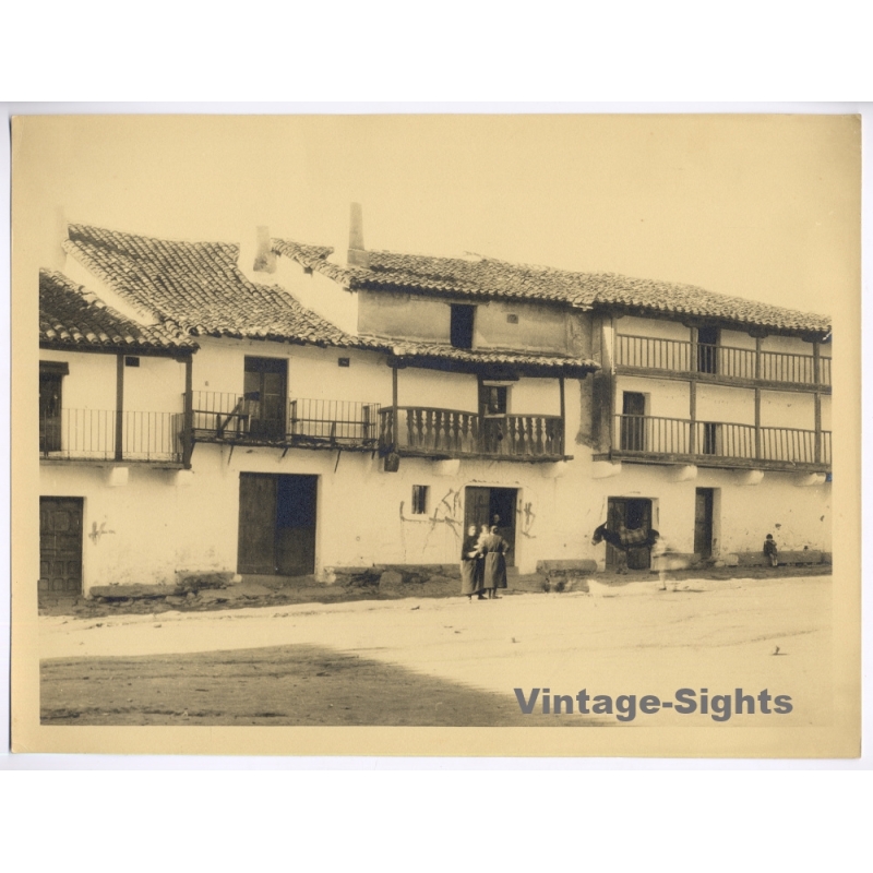 Estudio Amer Madrid: Traditional Spanish Rural Architecture (Vintage Photo 40x30CM Kodak BRTF 1940s)