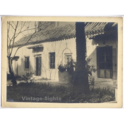 Estudio Amer Madrid: Traditional Andalusian Patio & Well (Vintage Photo 40x30CM Kodak BRTF 1940s)
