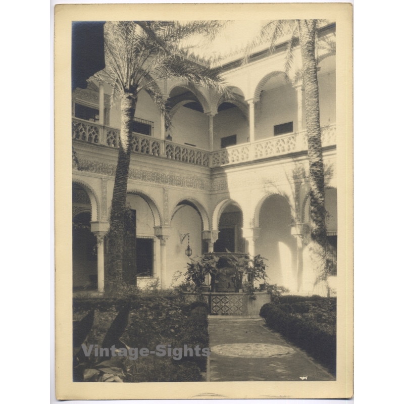 Estudio Amer Madrid: Palacio de las Dueñas Sevilla Courtyard (Vintage Photo 40x30CM Kodak BRTF 1940s)