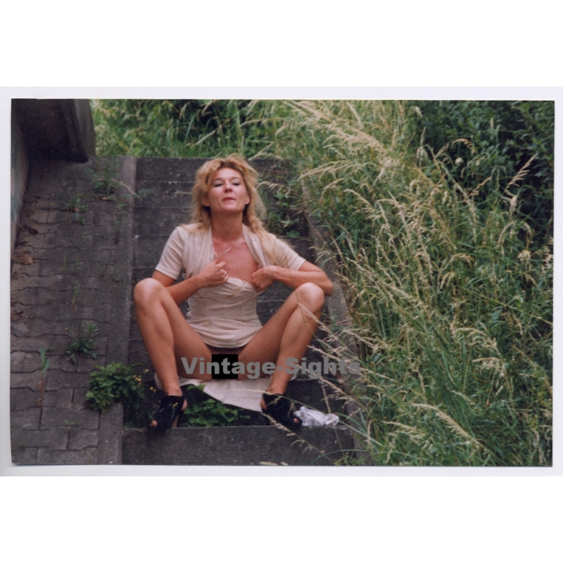 Erotic Study: Cheeky Slim Nude Sitting On Stairs Outdoors (Vintage Photo Germany ~1990s)