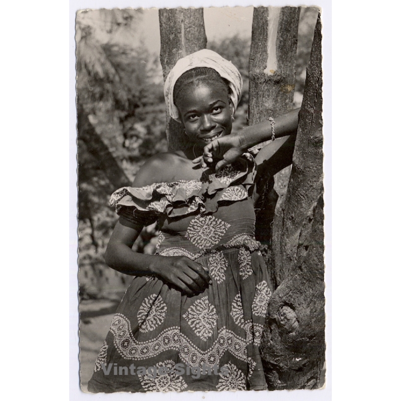 Senegal: Pretty Indigenous Female In Traditional Dress / Ethnic (Vintage RPPC 1940s)
