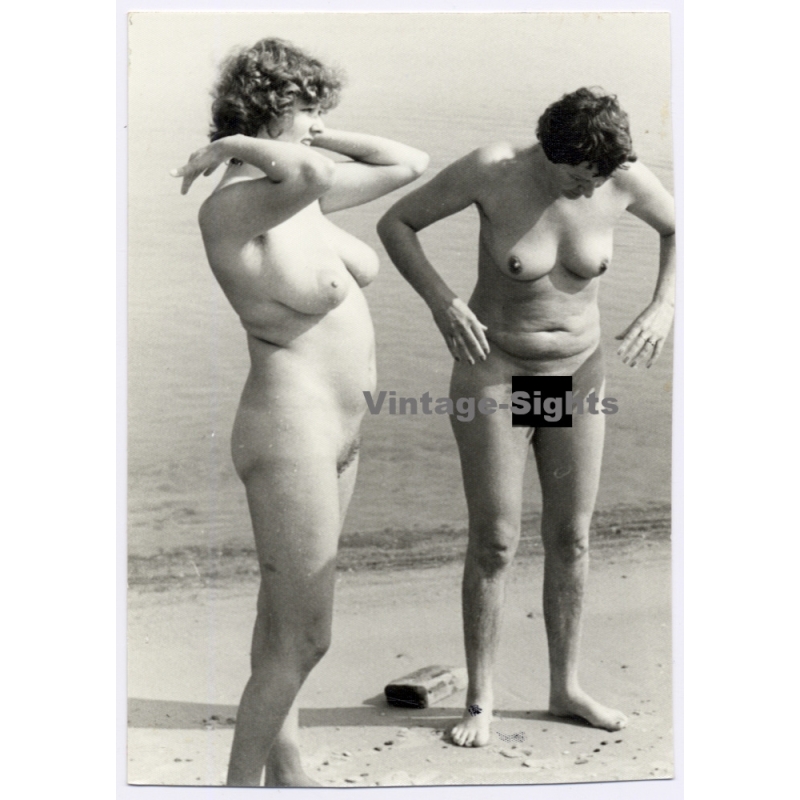 Erotic Study: 2 Chubby Nude Females On Baltic Sea Shore (Vintage Photo GDR ~1980s)