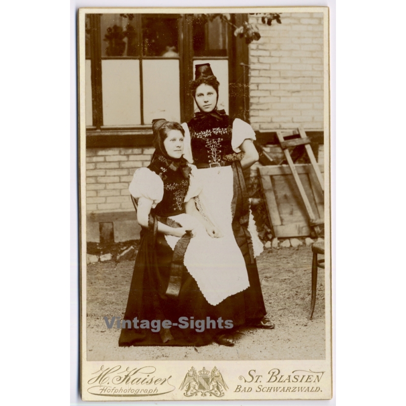 St.Blasien Hofphotograph: Black Forest Traditional Costume / Tracht (Vintage Cabinet Card Photo ~1900s)