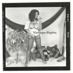Erotic Study: Busty Curvy Black Nude Female*11 (Vintage Contact Print 1970s/1980s)