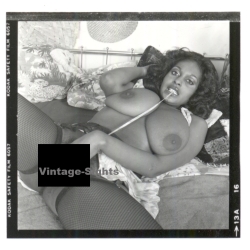 Erotic Study: Busty Curvy Black Nude Female*24 (Vintage Contact Print 1970s/1980s)