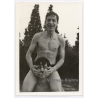2 Young Topless Men Fool Around / Gay INT (Vintage Photo 1960s)