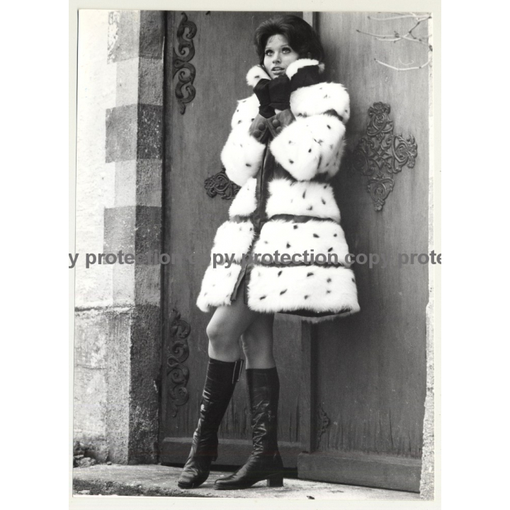 Pretty Woman In Fur Coat / Boots (Vintage Fashion Photo 1970s: Wolfgang Klein)